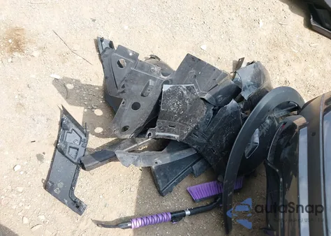 2021 Nissan Kicks Sr Xtronic Cvt z USA, uszkodzony, nr VIN 3N1CP5DV8ML520857